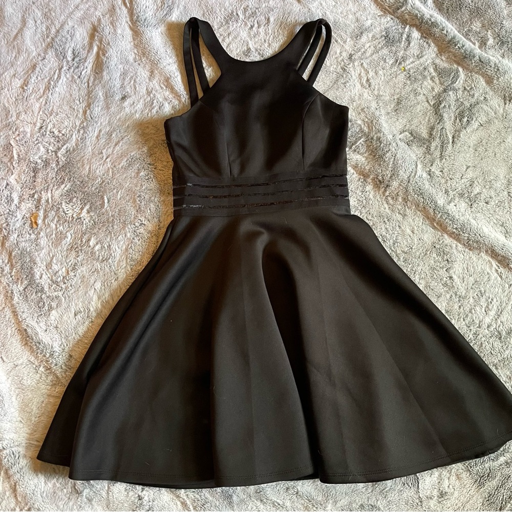 City Studio Peek-a-boo Waist Black Skater Dress Size 0